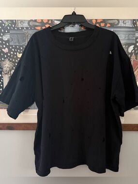 Forever 21 Black Distressed Crewneck Tee